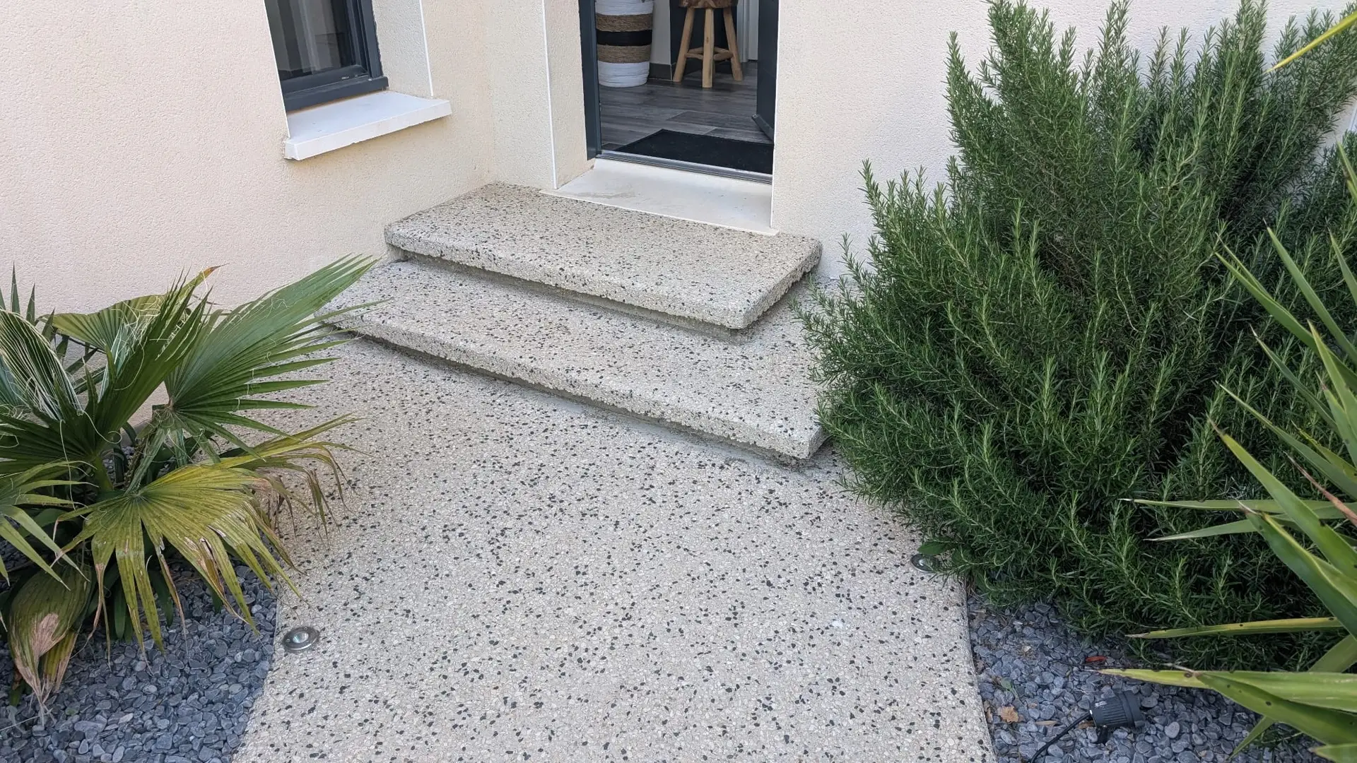escalier-beton-desactive-paca